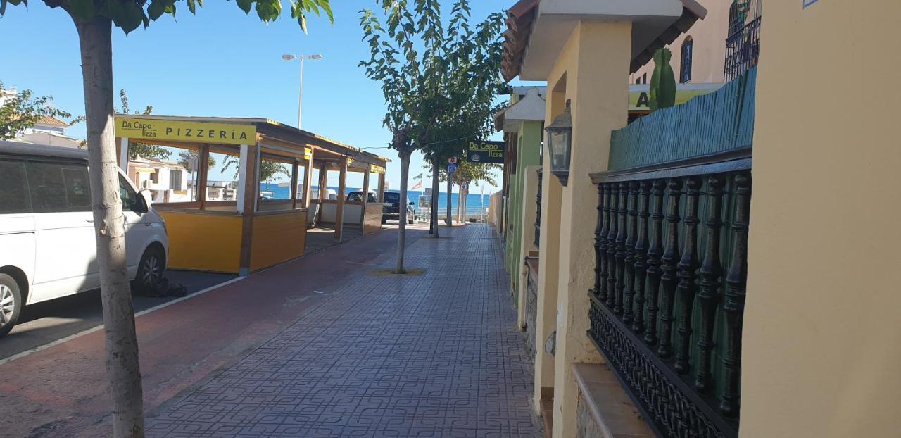 Villaislandia Orpesa Kültér fotó